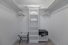 Luxury Miami Condos – Ocean & City Views