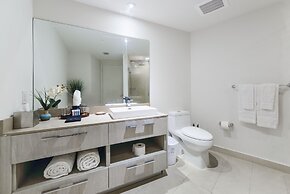 Luxury Miami Condos – Ocean & City Views