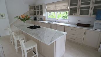 Villa Blanc Beau Vallon