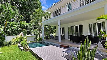 Villa Blanc Beau Vallon