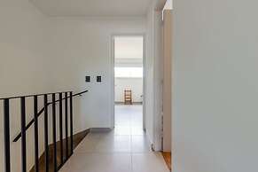 Duplex Las Acacias 8 by Vilvey Turismo