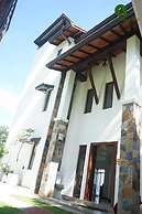 Amandara Hills Kandy