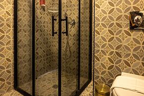 Artistic Vibes Haifa Hub by Sea N' Rent