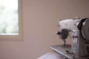 Artistic Vibes Haifa Hub by Sea N' Rent