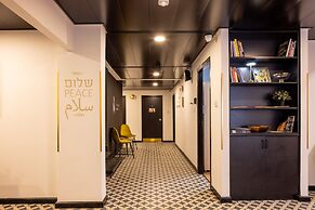 Artistic Vibes Haifa Hub by Sea N' Rent