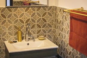 Artistic Vibes Haifa Hub by Sea N' Rent