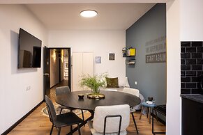 Artistic Vibes Haifa Hub by Sea N' Rent