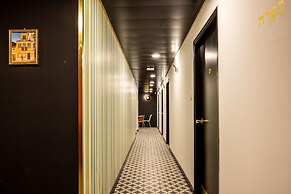 Artistic Vibes Haifa Hub by Sea N' Rent