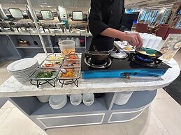 siri grand bangkok hotel