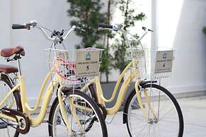 siri grand bangkok hotel