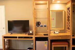 siri grand bangkok hotel