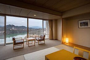 EnaKyo-Onsen Hotel Yuzuriha