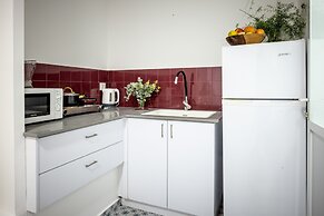 Cozy Charm STU Haifa CTR by Sea N' Rent