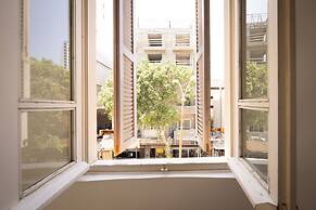 Seaside Vintage Dream by Sea N' Rent