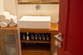 Seaside Vintage Dream by Sea N' Rent