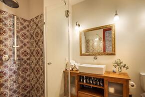 Seaside Vintage Dream by Sea N' Rent