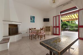 3599 Casa Delma by Barbarhouse