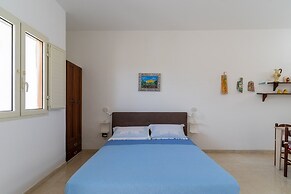 3436 Casetta Delle Sirene by Barbarhouse