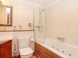 1 Court Cottage, Hillfield Village