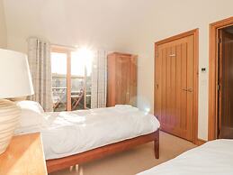 1 Court Cottage, Hillfield Village