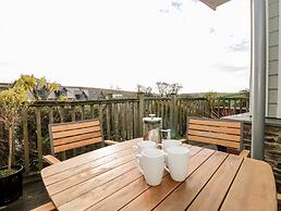 1 Court Cottage, Hillfield Village