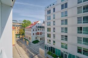 Riverside Studio by Renters