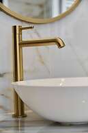 Riverside Studio by Renters