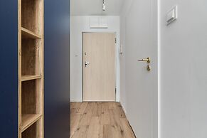 Riverside Studio by Renters