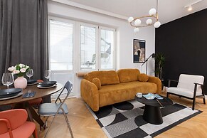 Stylish Gdynia Downtown by Renters