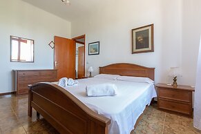 3580 Villa Corti Veteri by Barbarhouse