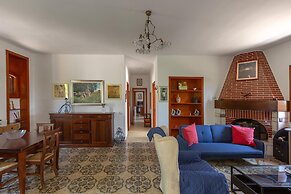 3580 Villa Corti Veteri by Barbarhouse