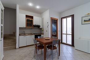 3441 Villa Selvaggia by Barbarhouse