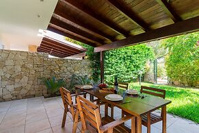 3441 Villa Selvaggia by Barbarhouse