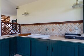 3439 Villa Serena by Barbarhouse