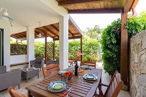 3439 Villa Serena by Barbarhouse