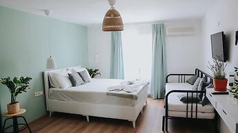 Arya Hotel Karaburun