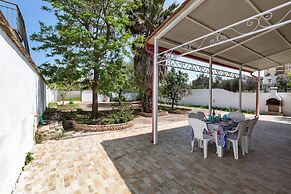 3454 Villetta del Riccio by Barbarhouse