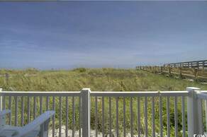 Seaside Elegance Your Coastal Getaway