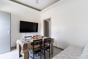 3463 Villetta Naomi by Barbarhouse