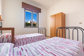 3448 Villetta Stellastrea by Barbarhouse