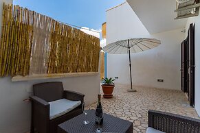 3473 Villino Alba Azzurra by Barbarhouse