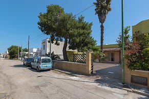 3411 Villino Girasoli by Barbarhouse