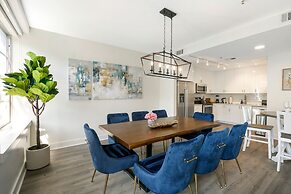 Modern 4BR Condo in the Heart of NOLA