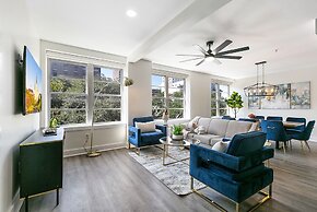 Modern 4BR Condo in the Heart of NOLA