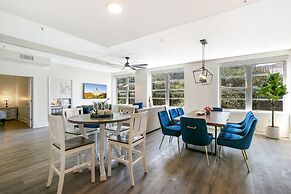 Modern 4BR Condo in the Heart of NOLA