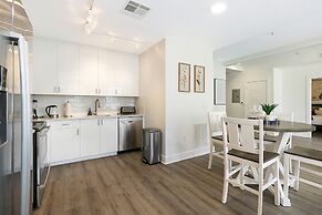 Modern 4BR Condo in the Heart of NOLA
