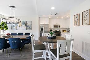 Modern 4BR Condo in the Heart of NOLA