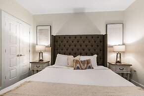 Modern 4BR Condo in the Heart of NOLA