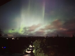 Green Timbers Lodge Redwood Cabin