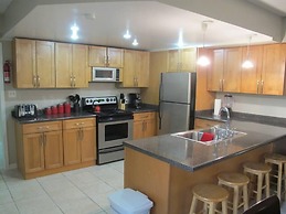 Fabulous one Bedroom in West Bay